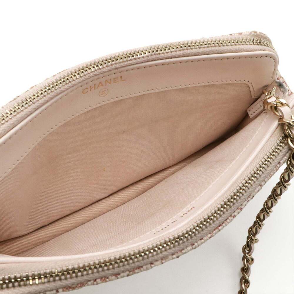 CHANEL Pink Raffia Deauville Wallet - Picture 9 of 10
